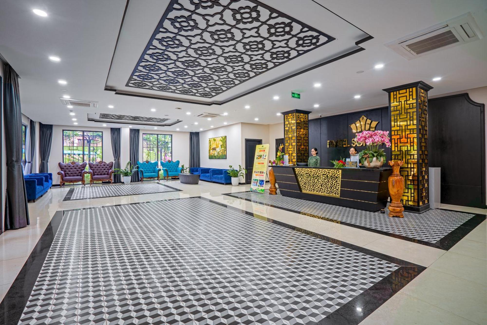 Hotel Fivitel Cong Troi Dong Giang - Fivitel Dong Giang Heaven'S Gate Exterior foto
